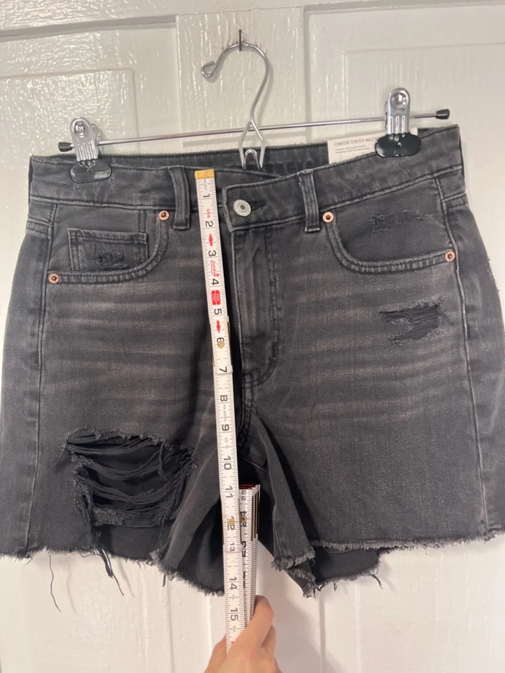 NWT American Eagle High Waist Baggy Black Wash Denim Shorts size 6